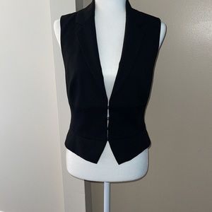 Bebe Vest black size Large